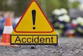 Uttar Pradesh: आगरा-कानपुर हाइवे पर रोडवेज बस और ट्राला मे हुई भिडंत, 3 की मौत और 30 यात्री घायल